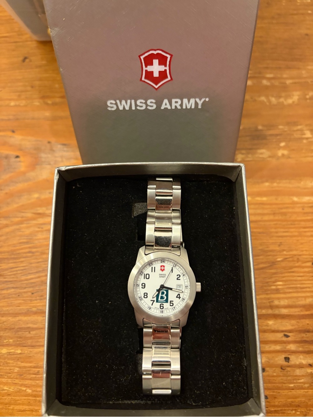 Women's Silver Stainless Steel Bracelet Watch - White Dial